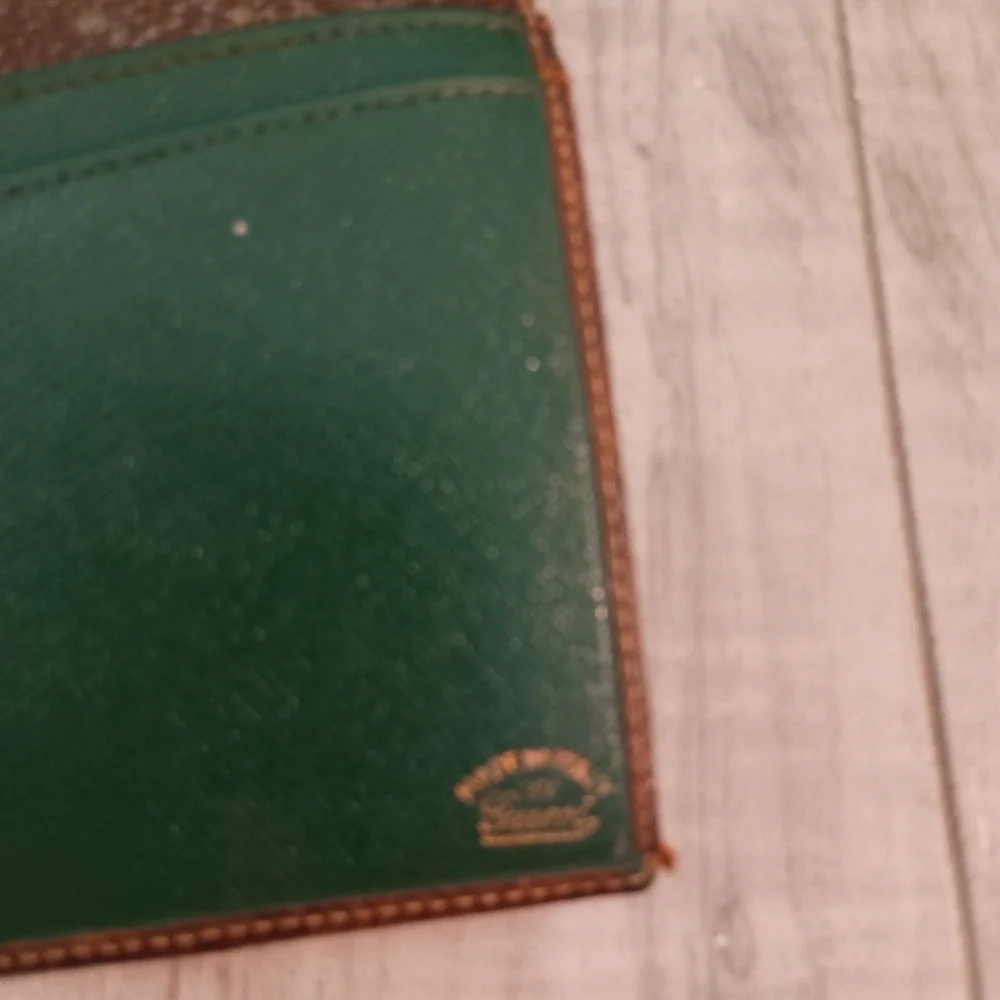 Authentic GUCCI GG Supreme Leather Bi-fold Long Wallet Vintage Brown - Picture 10 of 14